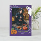 Paarse Schattigee Pompoen & Spook Happy Halloween  Feestdagenkaart (Staand voorkant)