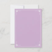 Paarse Sering Huwelijk Elegant Wit Script RSVP Kaartje (Achterkant)