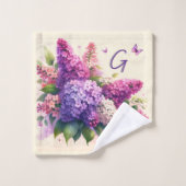 Paarse Seringe Bloemige Monogram Handdoekenset Bad Handdoek (Wasdoekje)