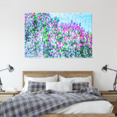Paarse Seringen, Fonteinwater, Blauwe Lucht Canvas Afdruk (Insitu (Slaapkamer))