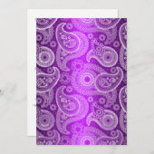 Paarse Shimmer Satin & Paisley Wedding Invitation Kaart (Voorkant / Achterkant)