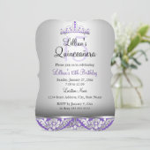 Paarse Silver Damask & Tiara Quinceanera Invite Kaart (Staand voorkant)