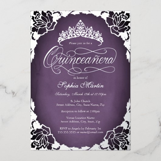 Paarse Silver Elegant Script Roos Quinceanera Folie Uitnodiging (Voorkant)
