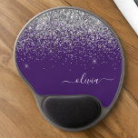 Paarse Silver Glitter Girly Monogram Naam Gel Muismat<br><div class="desc">Zilveren en Paarse Sparkle Glitter Monogram Naam en Initiaal Mousepad (Muismat). Dit maakt de perfecte liefhebbende 16 verjaardag,  bruiloft,  vrijgezellenfeest,  verjaardagsdag,  baby shower of vrijgezellenfeest voor iemand die van luxe glam en stijl houdt.</div>