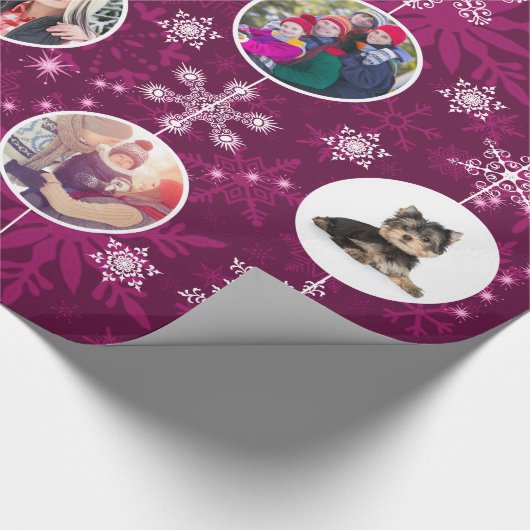 Paarse Snowflake Tien favoriete familiefoto's Cadeaupapier (Hoek)