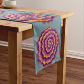 Paarse spiraaltjes medium tafelloper (Voorbeeld)