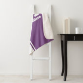 Paarse Sport Stripe Monogram Sherpa Blanket Sherpa Deken (In situ)