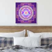 Paarse Sri Yantra Canvas Afdruk (Insitu (Slaapkamer))