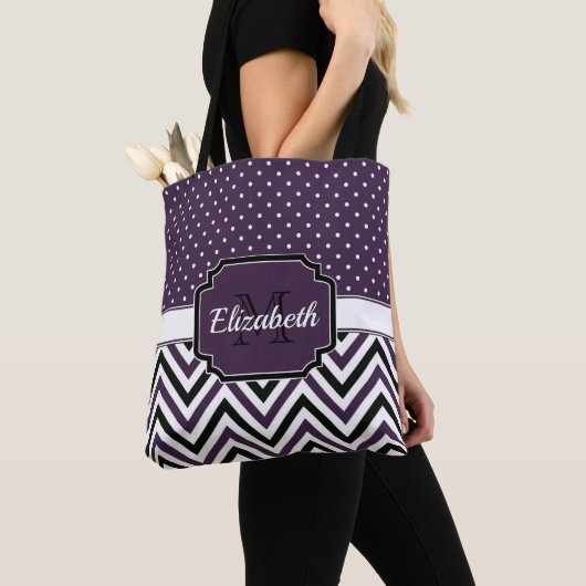 Paarse Stippen en Chevrons Tote Bag (Dichtbij)