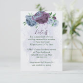 Paarse stoffige blauwe bloemen bruiloft details informatiekaartje (Staand voorkant)