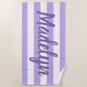 Paarse streep Script Monogram naam Strandlaken (Voorkant)
