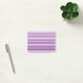 Paarse strepen in verschillende tinten post-it® notes (Kantoor)