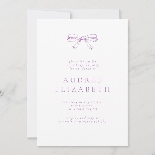 Paarse  strik meisjes verjaardagsuitnodiging kaart (Voorkant)