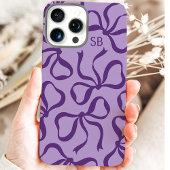 Paarse Strik Monogram iPhone Hoesje
