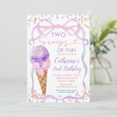 Paarse strik twee schepjes van leuke verjaardagsij kaart (Staand voorkant)