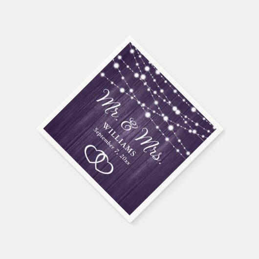 Paarse String Lights Harten Rustieke Houten Bruilo Servet (Hoek)