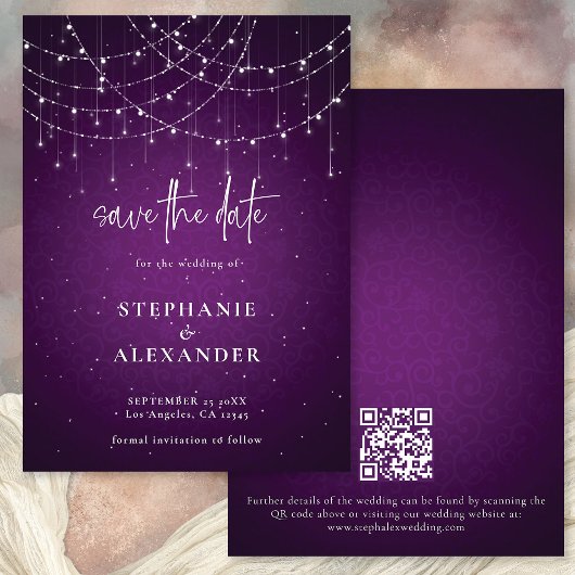 Paarse String Lights QR-code Sla de datum op Save The Date