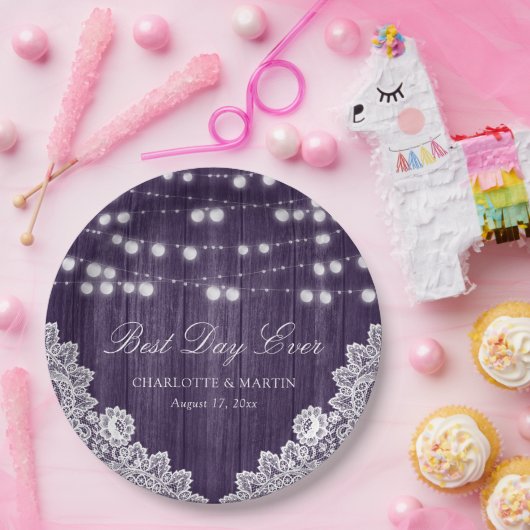 Paarse String Lights Rustiek Hout Lace Wedding Papieren Bordje (Feest)