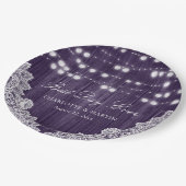 Paarse String Lights Rustiek Hout Lace Wedding Papieren Bordje (Gekanteld)