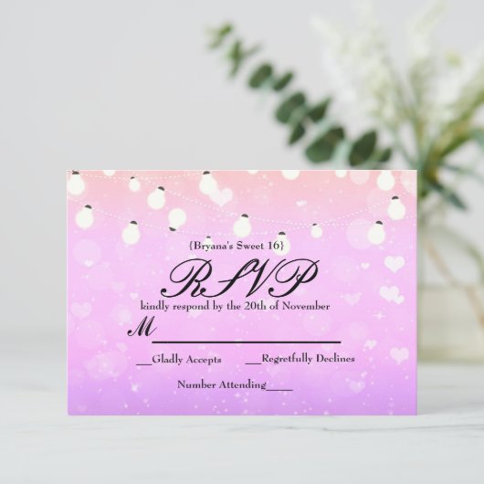Paarse String Lights Sparkle Party RSVP-kaart RSVP Kaartje (Staand voorkant)
