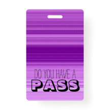 Paarse stuksgewijs trainde schoolpas