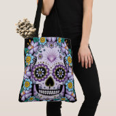 Paarse suikerschedel met bloemen tote bag (Dichtbij)