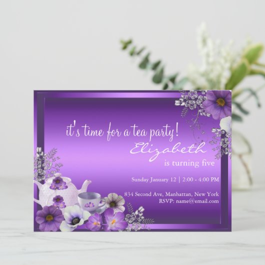 Paarse Tea Party Kinderen - uitnodiging (Staand voorkant)