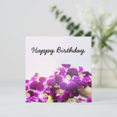Paarse Thai Orchid is op witte achtergrond jarig Kaart (Staand voorkant)