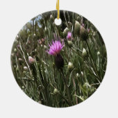 Paarse Thistle Wildflower Realiserende kunst Keramisch Ornament (Achterkant)