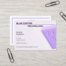 Paarse toetsenbord informatietechnologie