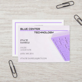 Paarse toetsenbord informatietechnologie visitekaartje