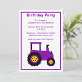 Paarse tractor ontwerp gepersonaliseerde verjaarda kaart (Staand voorkant)