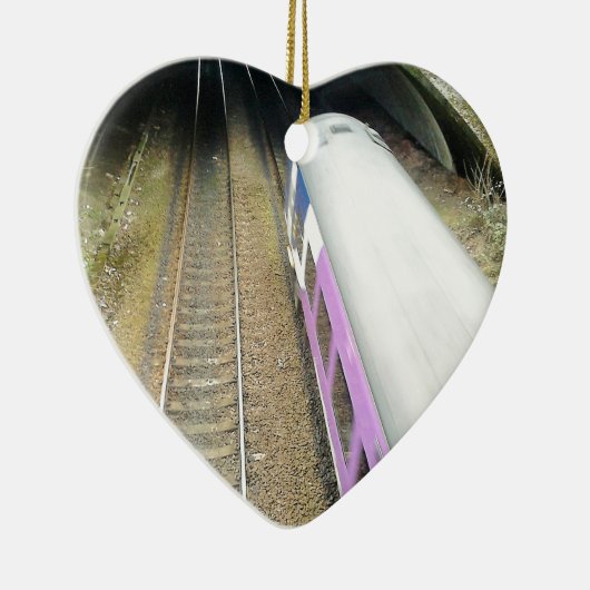 Paarse trein, spoorbaan, tunnel, reizen keramisch ornament (Rechts)