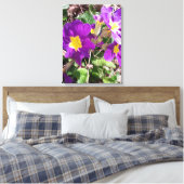 Paarse tuinbloemen canvas afdruk (Insitu (Slaapkamer))