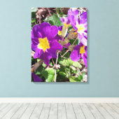 Paarse tuinbloemen canvas afdruk (Insitu (Houten vloer))