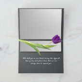 Paarse tulp met oprechte condoleances en sympathie kaart (Binnen)