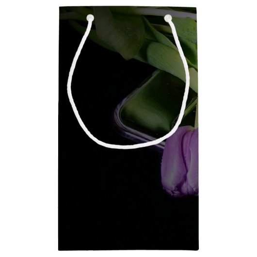 Paarse tulpen en wijn klein cadeauzakje (Achterkant)