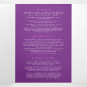 Paarse tulpen hartsmonogram bruiloft drieluik uitnodiging (Binnenkant midden)