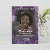 Paarse uitnodiging tot herdenking van de bloem (Staand voorkant)