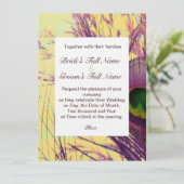 Paarse uitnodiging tot het huwelijk van Peacock (Staand voorkant)