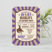 Paarse uitnodiging van Cowboy Rodeo Birthday (Staand voorkant)