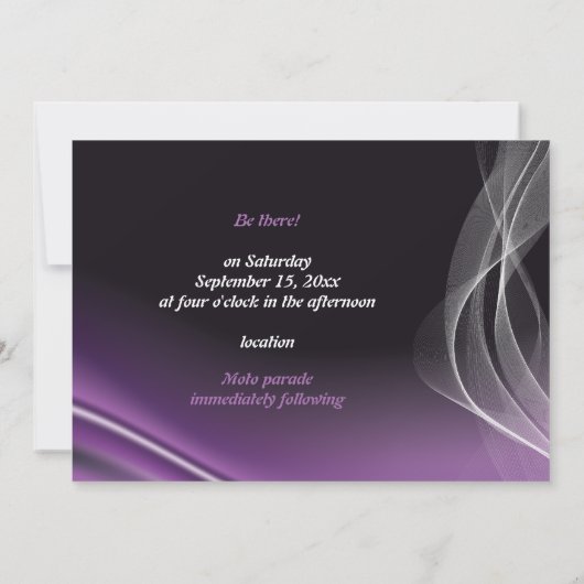 Paarse uitnodiging voor een bruiloft met motorfiet (Achterkant)
