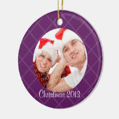 Paarse vakantievakantiefotogeheugen sentimenteel keramisch ornament (Links)