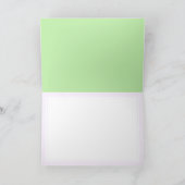 Paarse ventilator op groen blanco kaart (Binnen)