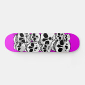 Paarse verfspatten schedels zwart skateboard deck (Horizontaal)