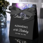 Paarse Verjaardagsfeestje 70's Disco Ball Dank je Bedankdoosjes<br><div class="desc">Verhoog je 70ste verjaardagsviering met onze Paarse 60ste verjaardagsfeestje 70's Disco Ball Favor Box. Deze gunst box legt de essentie van het disco-tijdperk vast, waardoor het de perfecte keuze is voor een discothema bash of een evenement waar je een vleugje magie uit de jaren '70 wilt doordrenken. In een oogverblindende...</div>