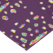 Paarse verrukking met gemengde kleurpatronen erop tafelkleed (Gekanteld)
