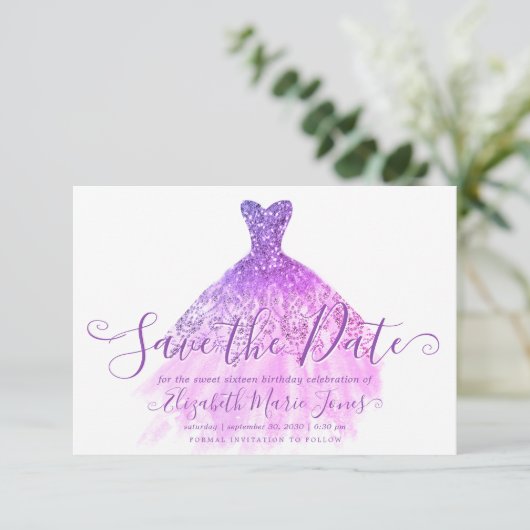 Paarse Violet Glitter ChicDress Sweet 16 Verjaarda Save The Date (Staand voorkant)
