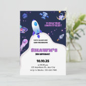 Paarse Violet Outer Space Verjaardagsuitnodiging Kaart (Staand voorkant)