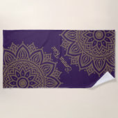 Paarse Violet & Tan Gold Mandala Bloem Strandlaken (Voorkant)